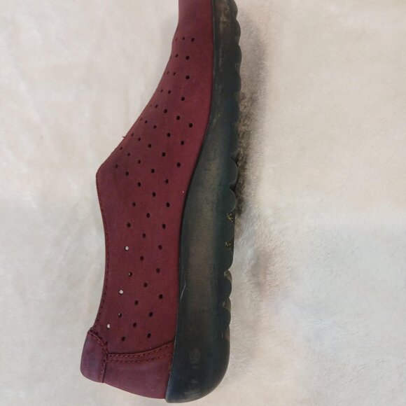 CLARKS COLLECTION SOFT CUSHION LOAFERS - Picture 5 of 7